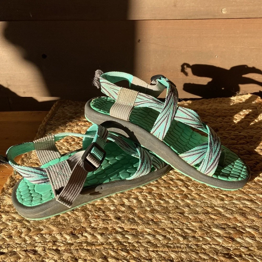 Girls Sea Mist Green Strappy Sandals Excellent Used Condition size 2